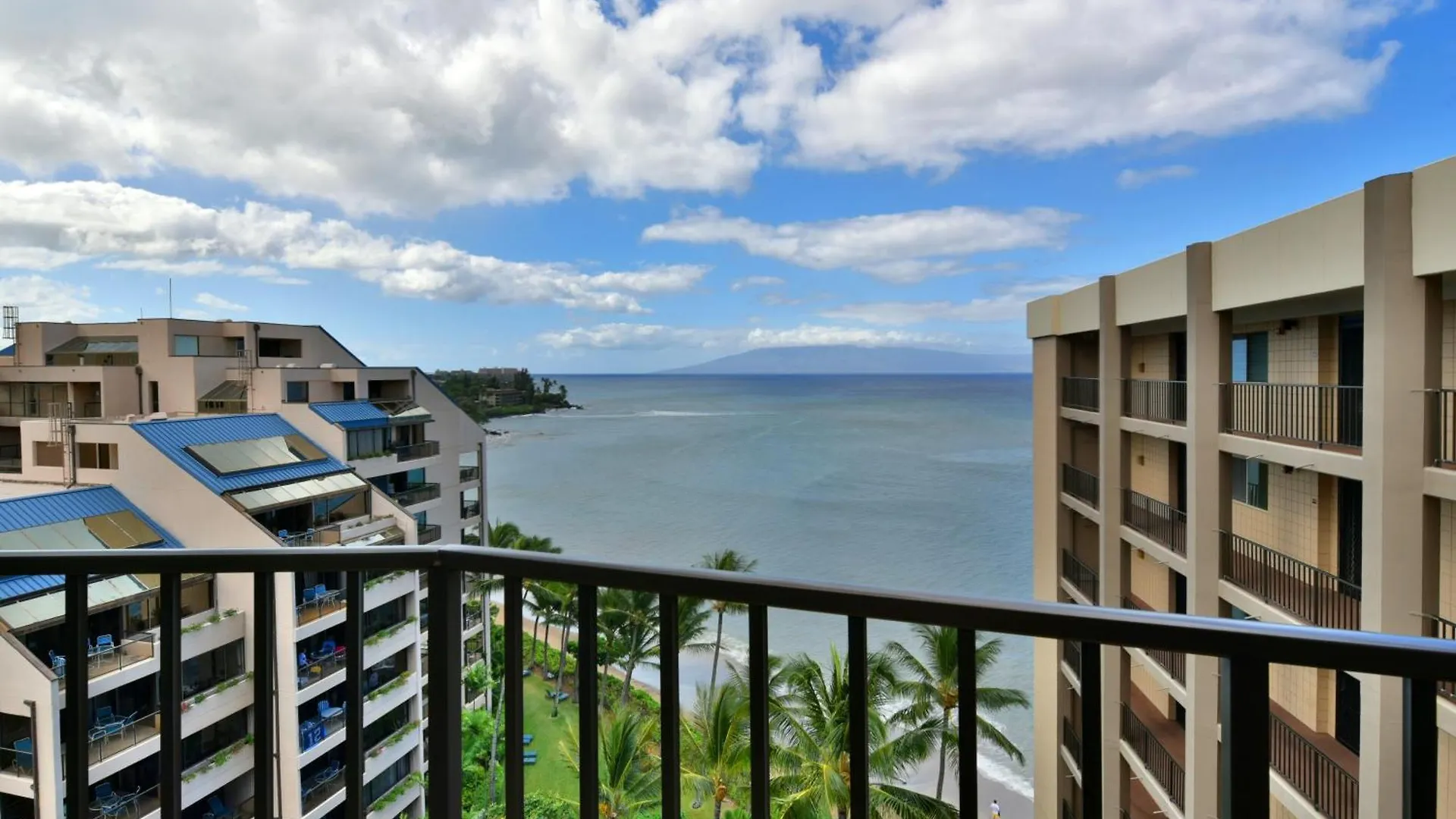 Valley Isle #1203 Kahana Apartment